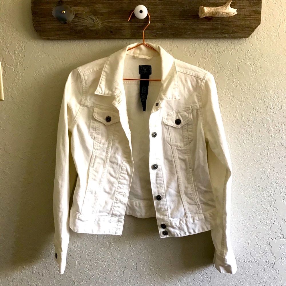 Lucky Brand 🍀 white denim jacket